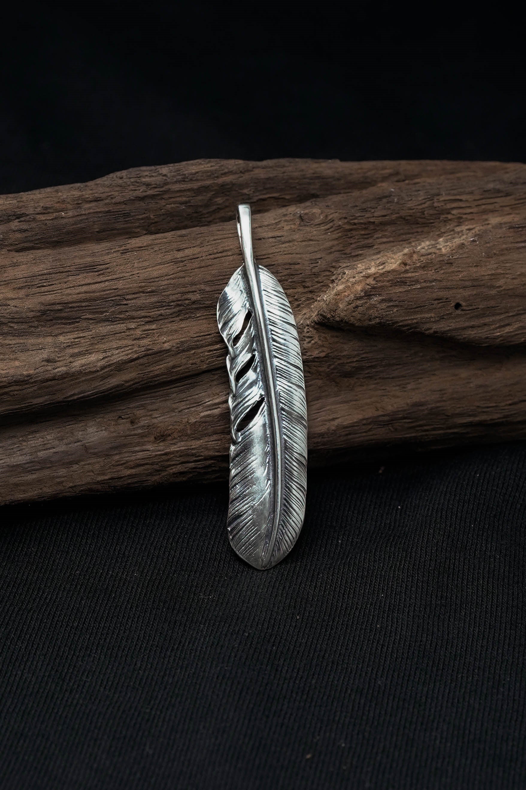 Right Feather Simple Leaf Retro 925 Silver Goro Takahashi Pendant
