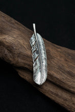 Load image into Gallery viewer, Right Feather Leaf Retro 925 Silver Goro Takahashi Pendant
