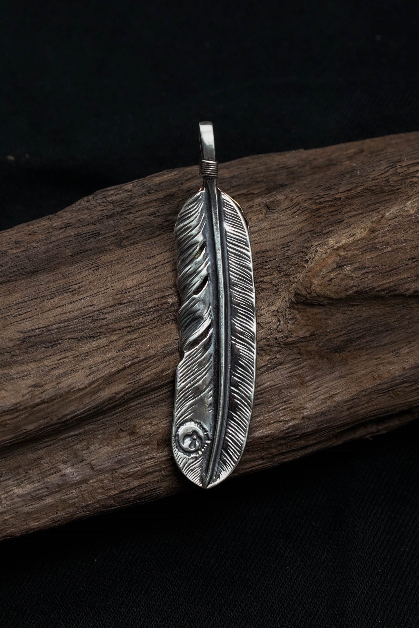 Left Feather Leaf Retro 925 Silver Goro Takahashi Pendant with Brass