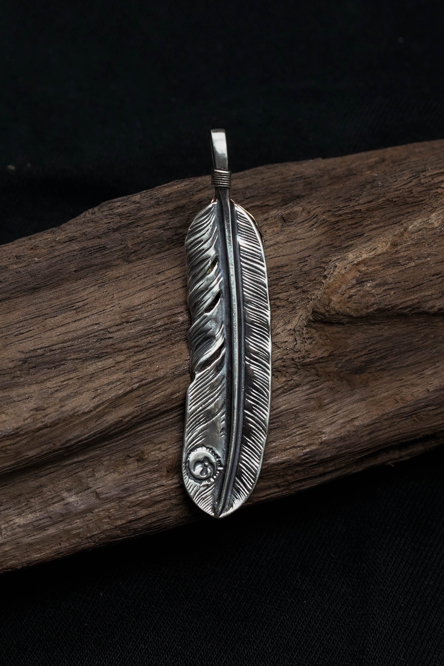 Left Feather Leaf Retro 925 Silver Goro Takahashi Pendant with Brass