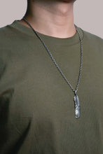 Load image into Gallery viewer, Right Feather Simple Leaf Retro 925 Silver Goro Takahashi Pendant
