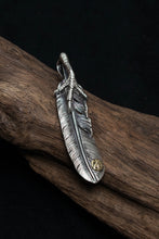 Load image into Gallery viewer, Left Eagle Claw Feather Retro 925 Silver Pendant Japan Takahashi Goro
