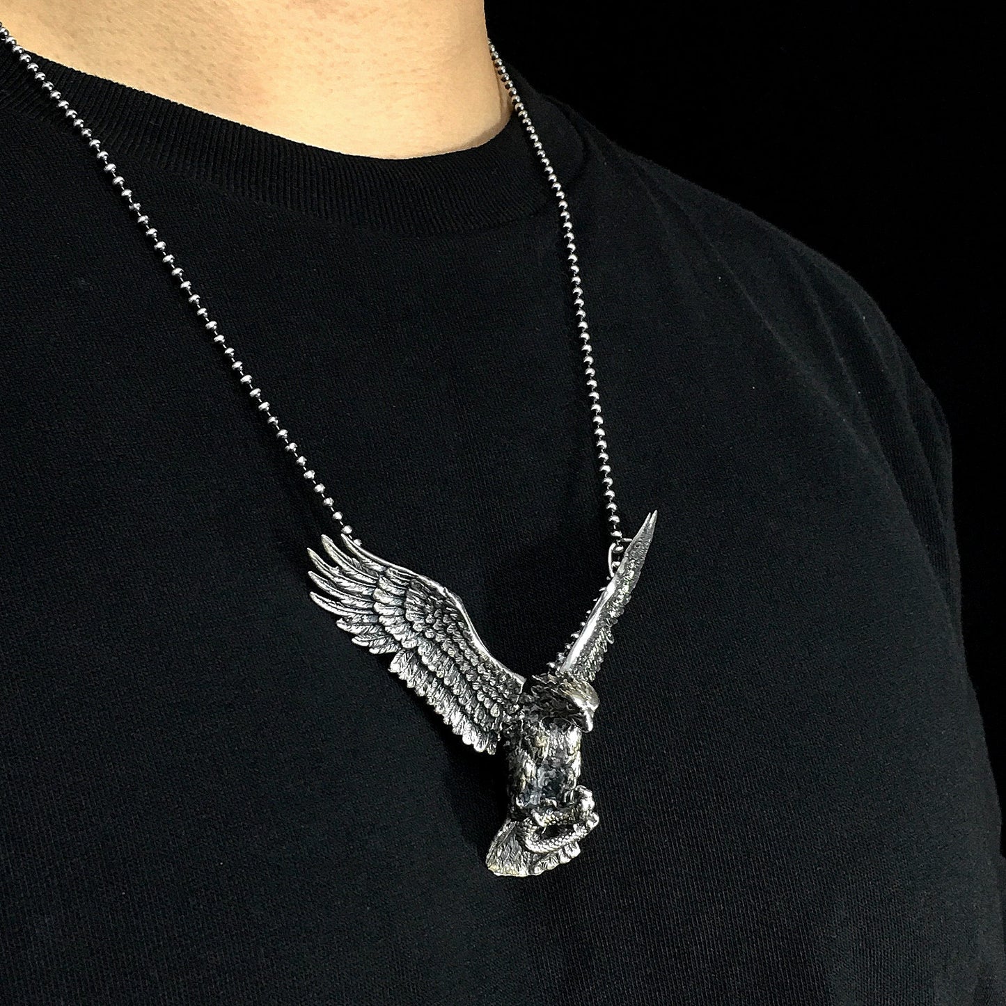 Vintage Men's Eagle Flying Hawk Pendant For Men Male Retro Jewelry