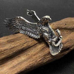 Vintage Men's Eagle Flying Hawk Pendant For Men Male Retro Jewelry