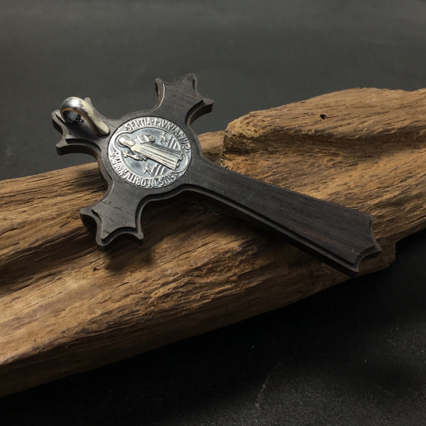 Vintage 925 Sterling Silver Jesus Christ Crucifix Cross Pendant