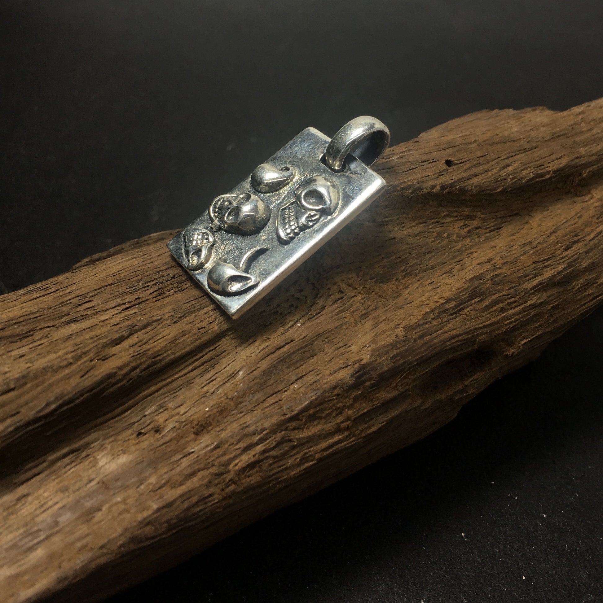 Men's Titanium Silver Pendant Rectangle with Skull Pattern