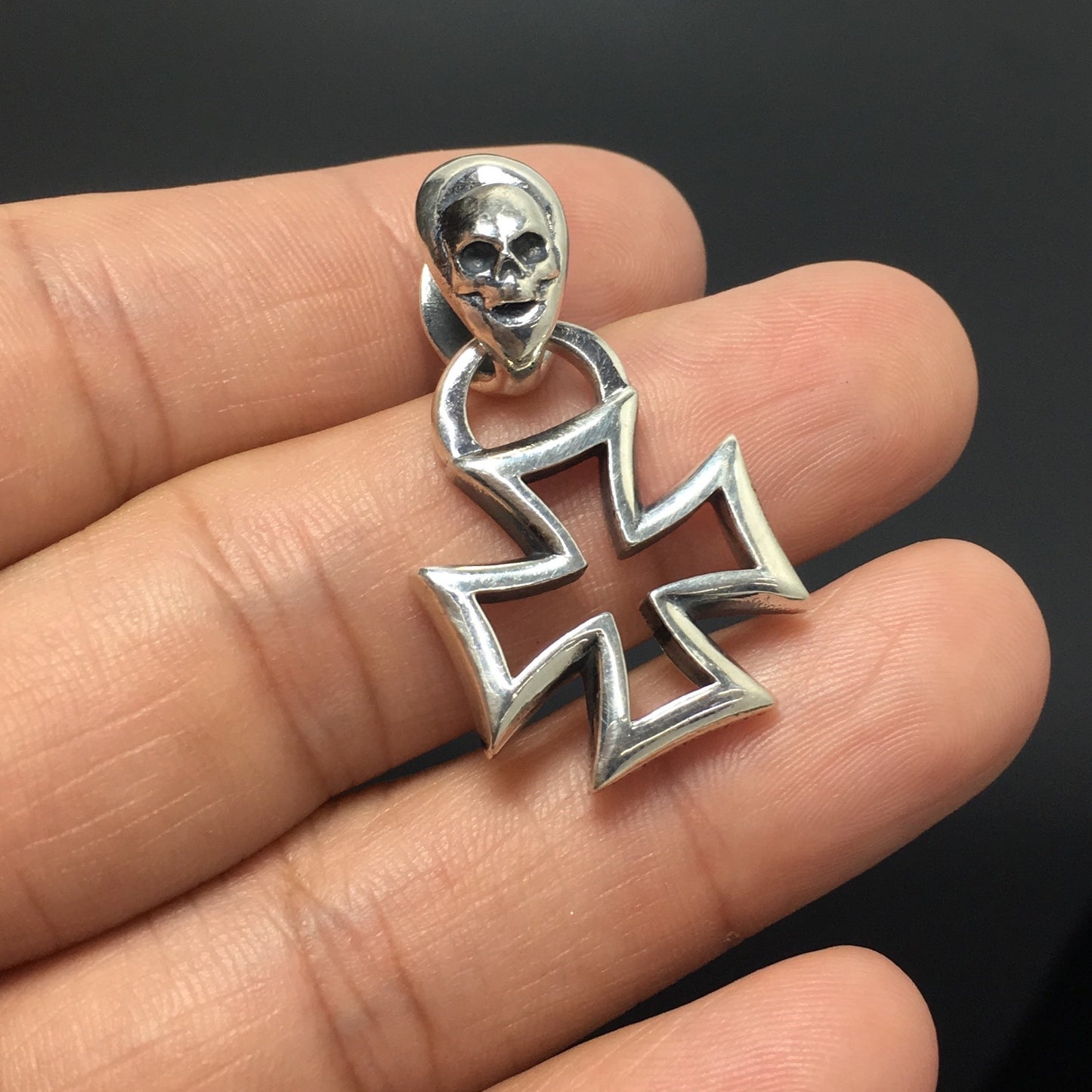 Vintage Gothic Hollow Cross Pendant for Men Women Jewelry