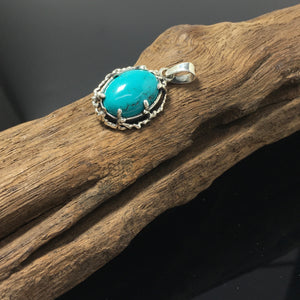 Green Oval Turquoise 925 Sterling Silver Gemstone Jewelry Pendant