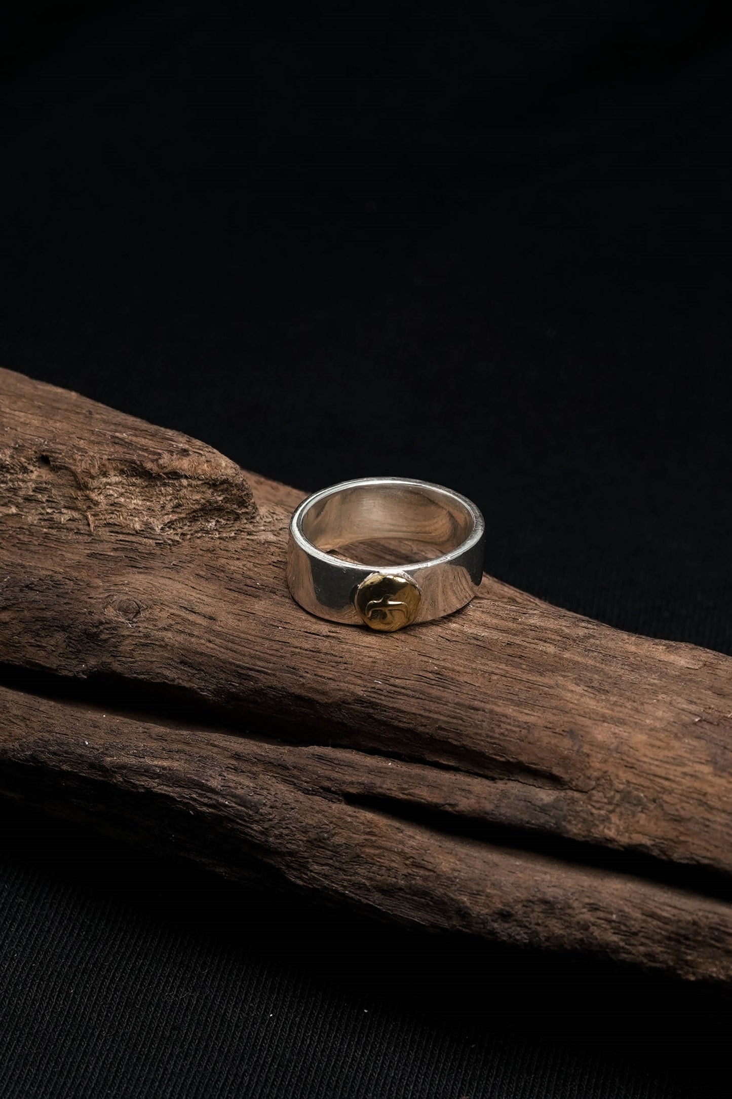 Takahashi Goros Eagle Sun Ring