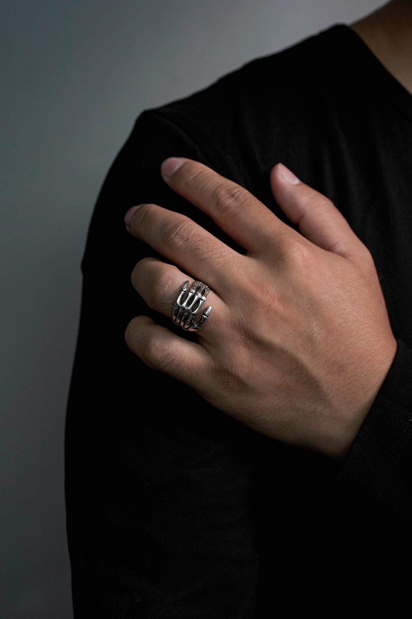 Retro 925 Sterling Silver Paw Hand Bone Ring