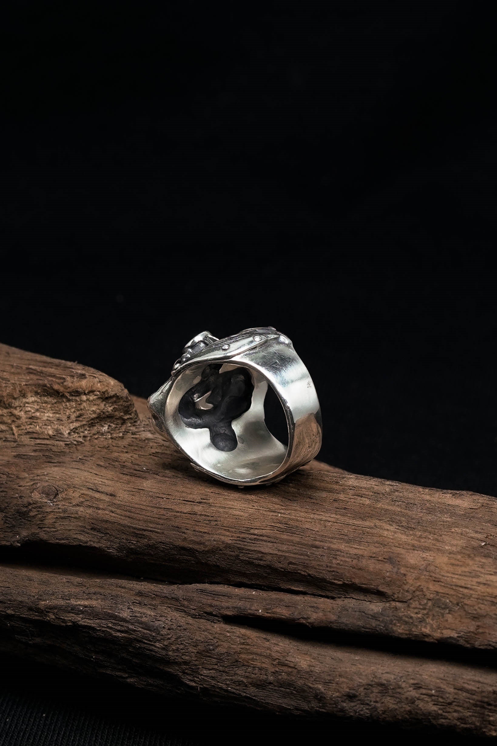 925 Sterling Silver Large Teeth Skull Ring