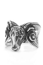 Load image into Gallery viewer, Vintage Rams Head Ring 925 Solid Sterling Silver
