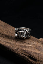 Load image into Gallery viewer, Retro 925 Sterling Silver Fist Ring
