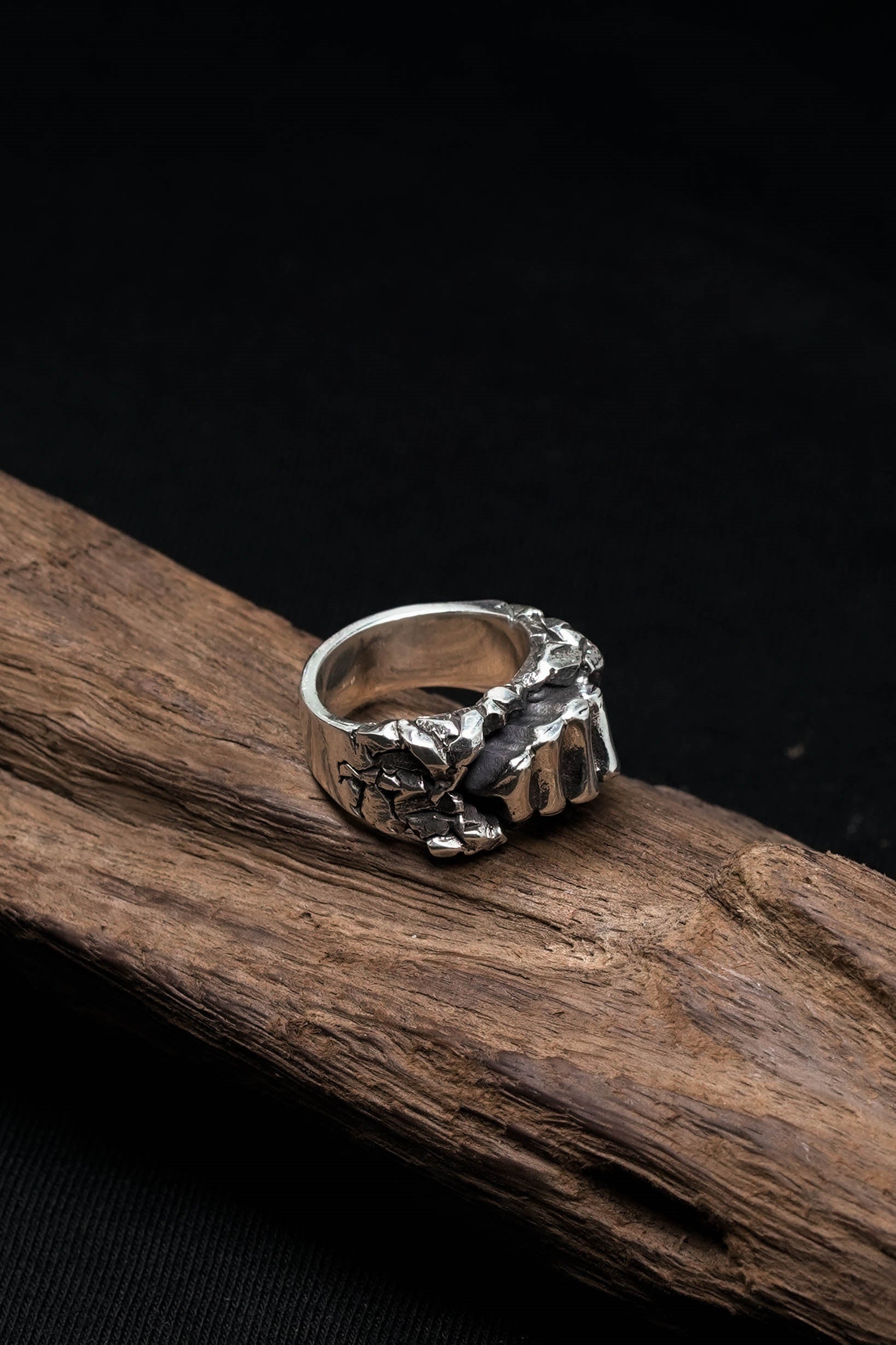 Retro 925 Sterling Silver Fist Ring