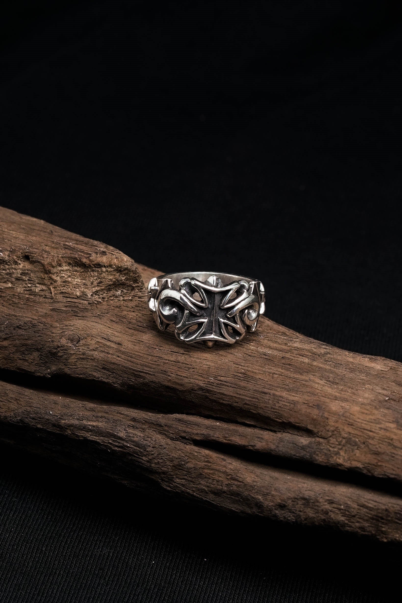 Gothic Iron Cross Vintage Sterling Silver Men Ring