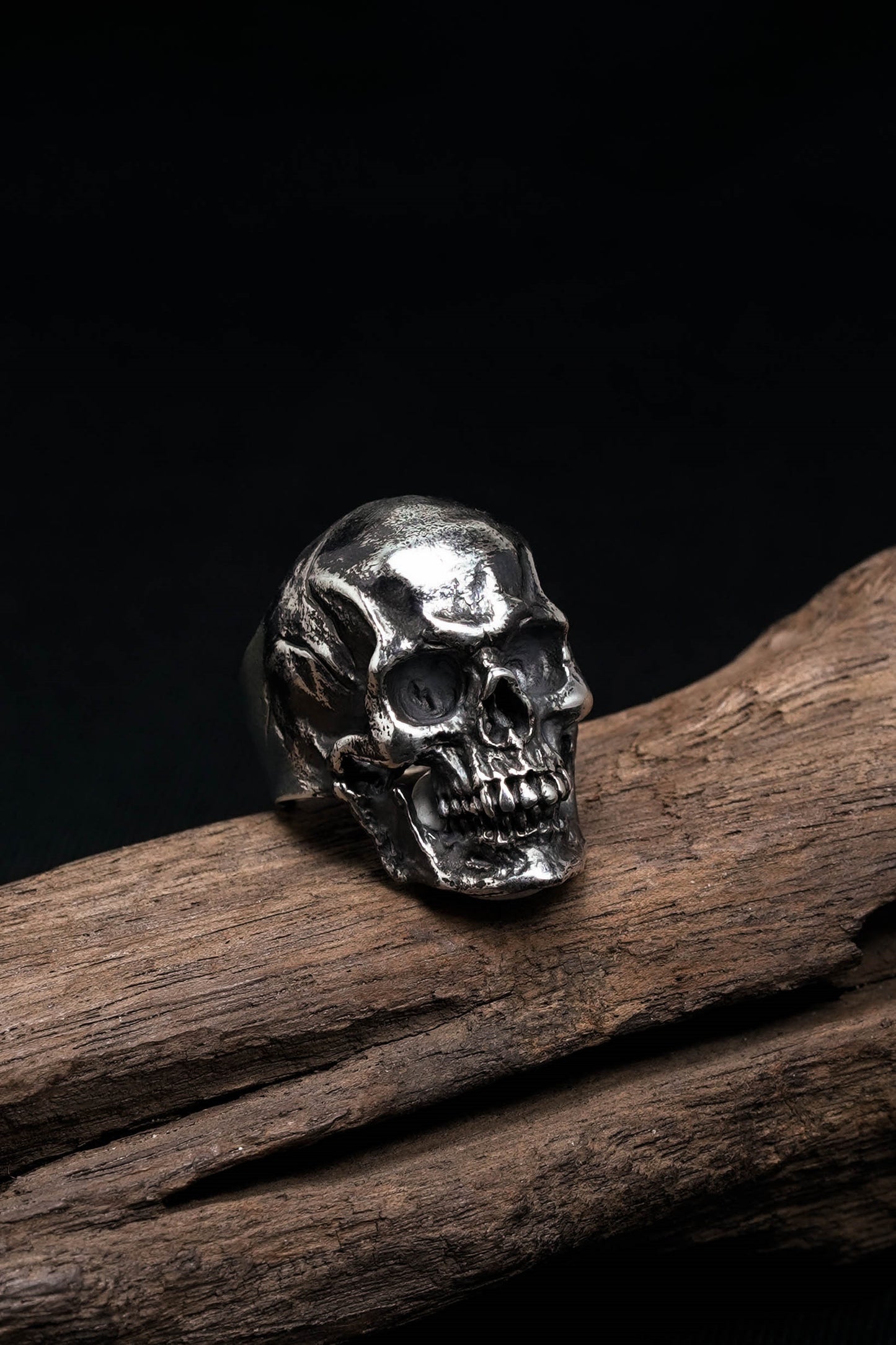 Punk Skull Vintage Ring