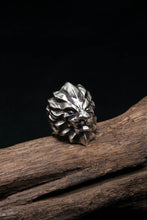 Load image into Gallery viewer, Lion Head Retro 925 Sterling Silver Ring

