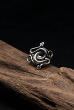 Load image into Gallery viewer, Retro 925 Sterling Silver Snakes Ring
