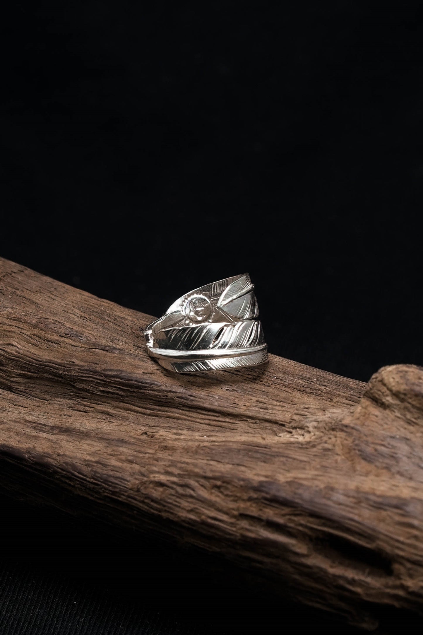 Double Feather Ring