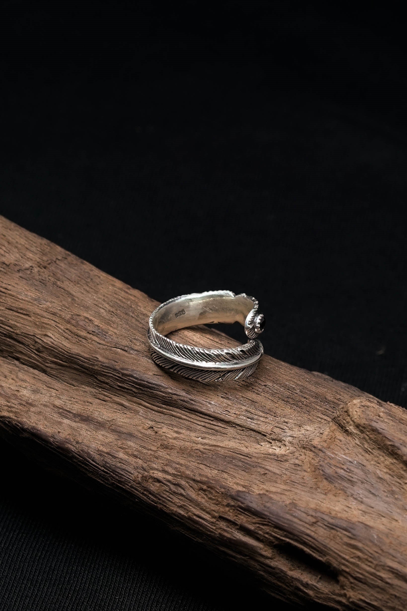 Takahashi Goro 925 Sterling Silver Onyx Feather Ring 