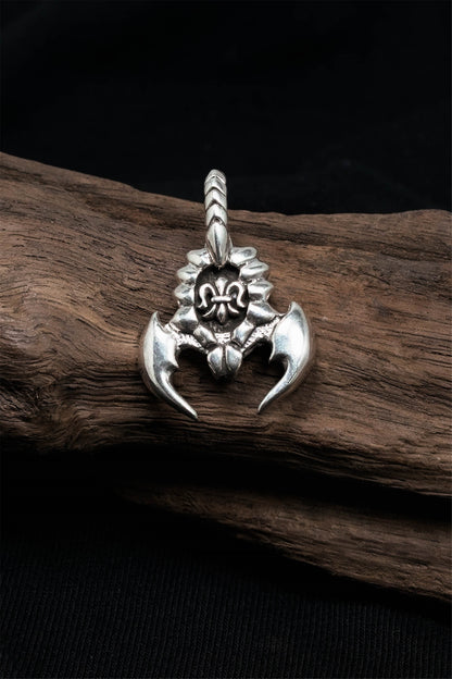 Retro Silver Scorpion Pendant