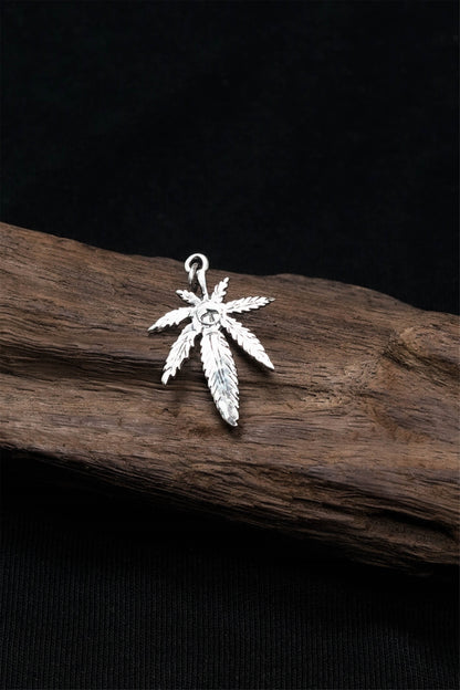 Maple Leaf Pendant 925 Sterling Silver