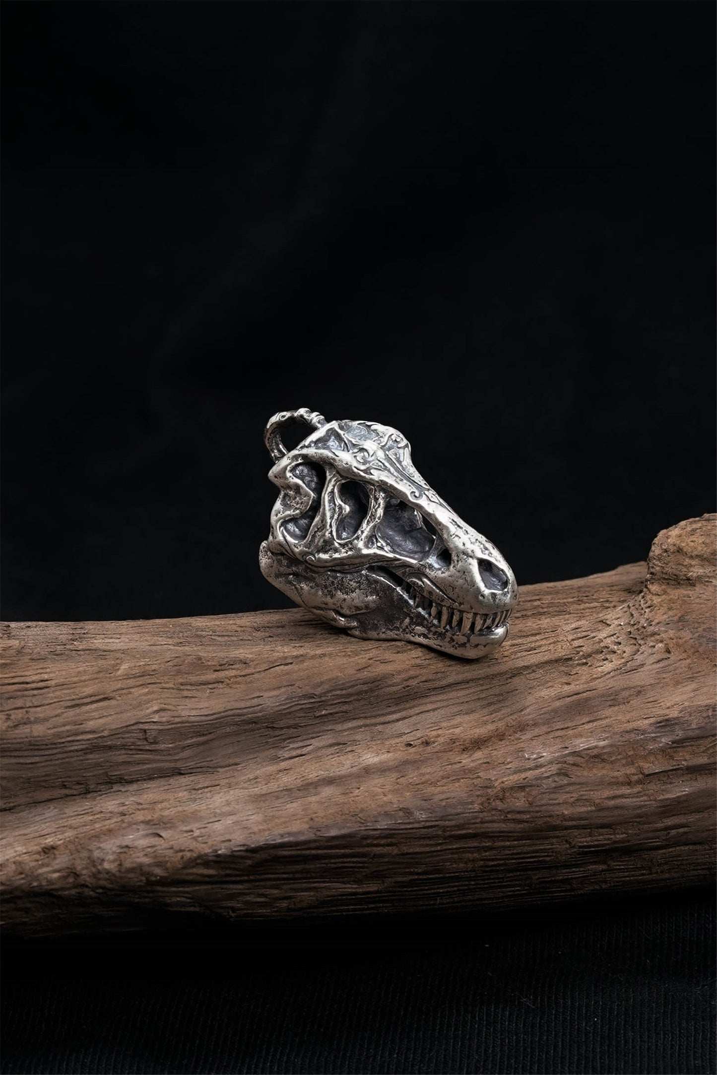 Retro Animal Skull Silver Pendant