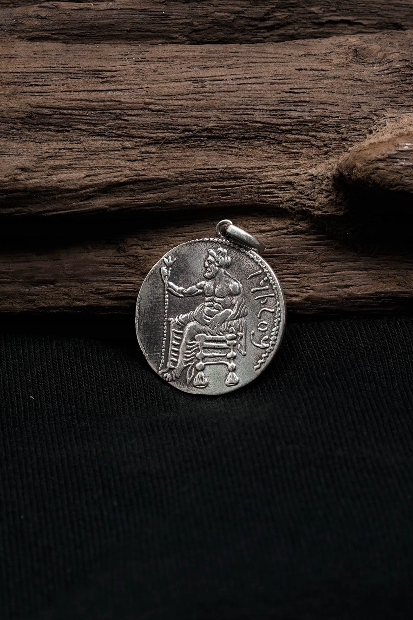 Retro Indians 925 Sterling Silver Coin Pendant