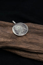 Load image into Gallery viewer, Retro Indians 925 Sterling Silver Coin Pendant
