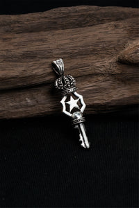 Retro Silver Crown Key Pendant