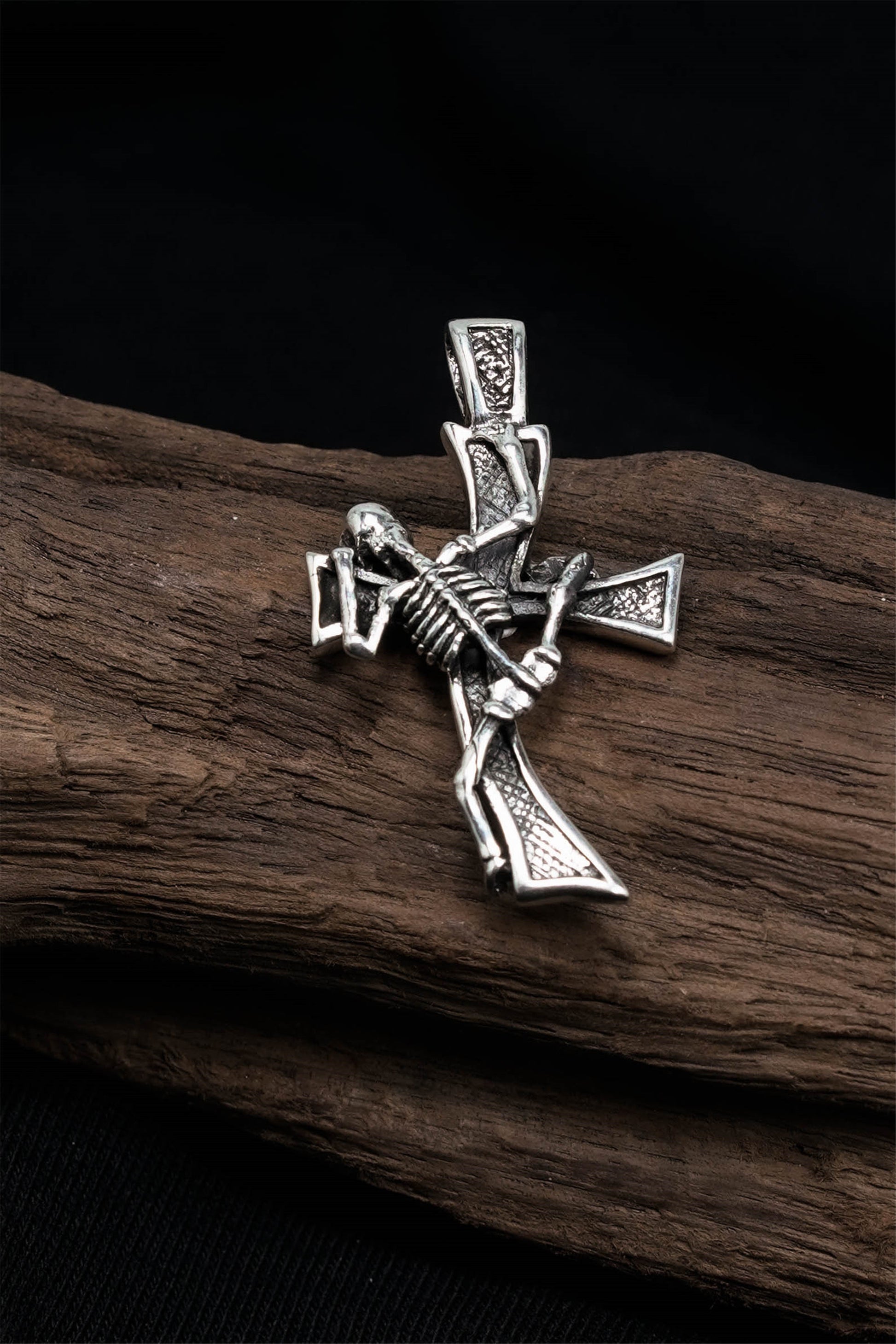 Retro Cross Skeleton Skull Pendant