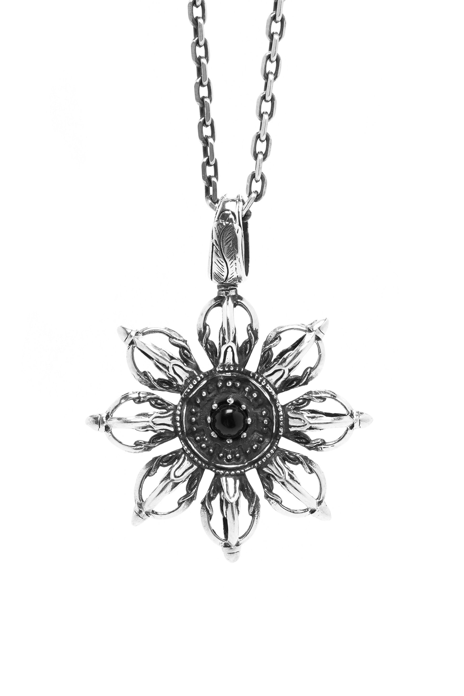 Retro Silver Stone Flower Pendant