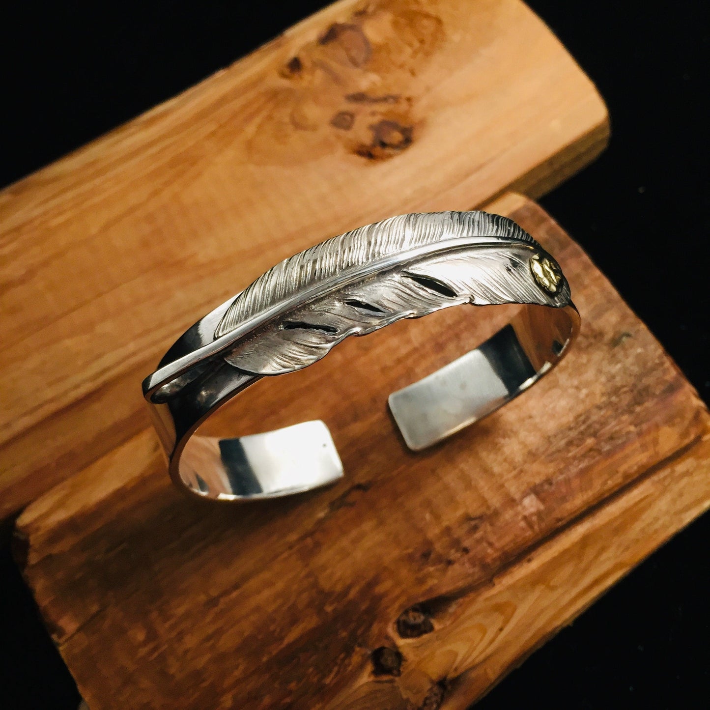 Japan Takahashi Goro Feather Silver Bangle Bracelet Diameter 48x65mm Width 12mm Hip Hop Style Sterling 925 Silver Feather Fashion Bracelet